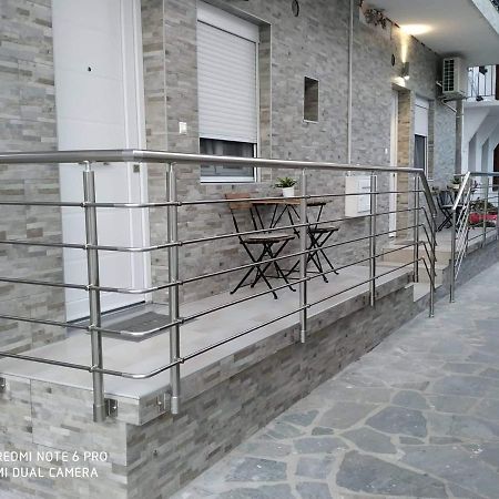 Lavim Apartments 2 سيكيا المظهر الخارجي الصورة