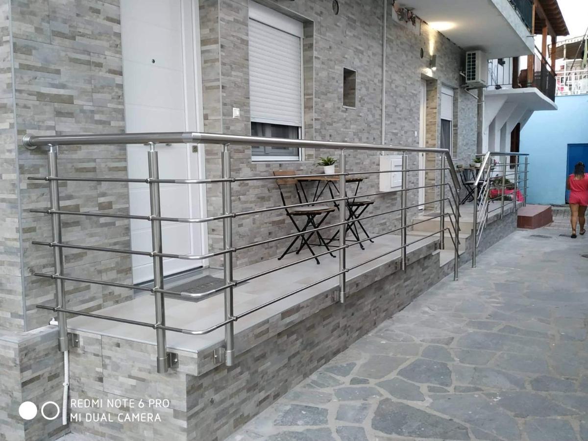 Lavim Apartments 2 سيكيا المظهر الخارجي الصورة